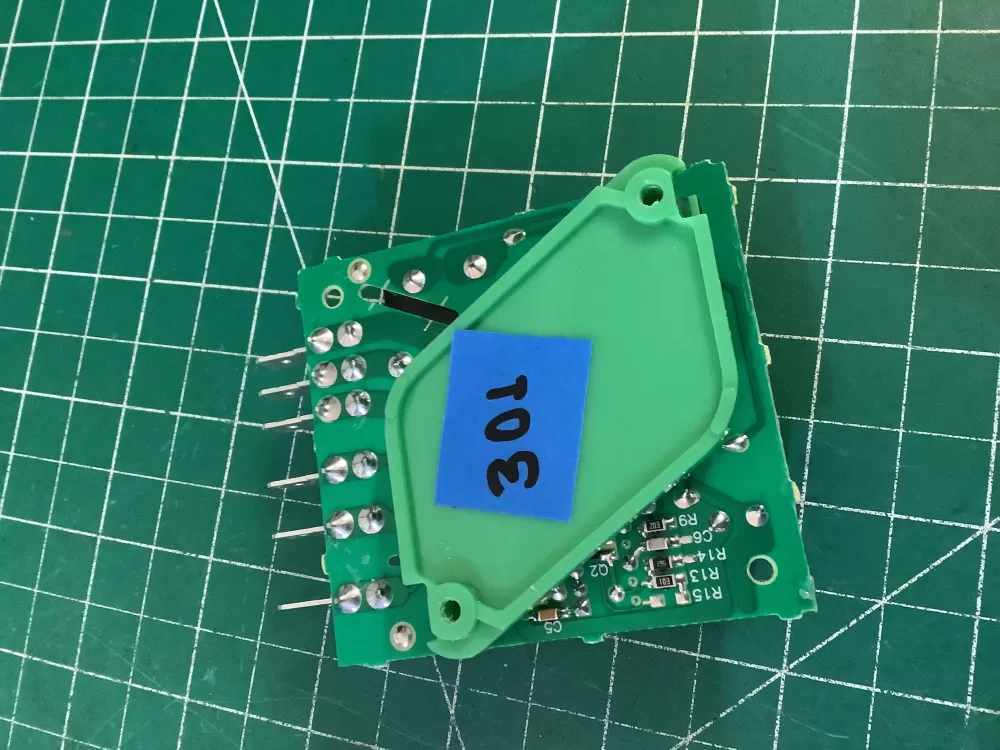 Whirlpool Kenmore 4388931 2303825 Refrigerator Control Board AZ194817 | NR301