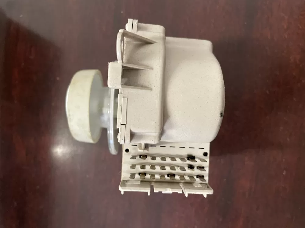 Whirlpool Washer Timer 3952499D AZ61858 | KM1945