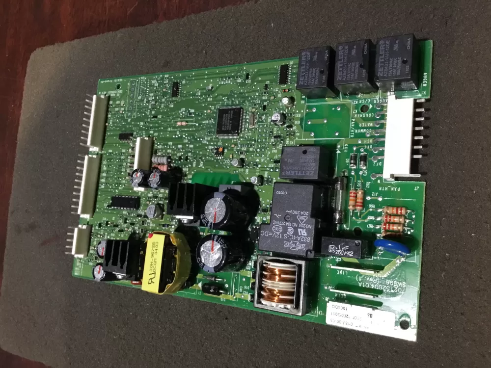 GE 200D2260G011 Refrigerator Main Control Board AZ115319 | NR2147