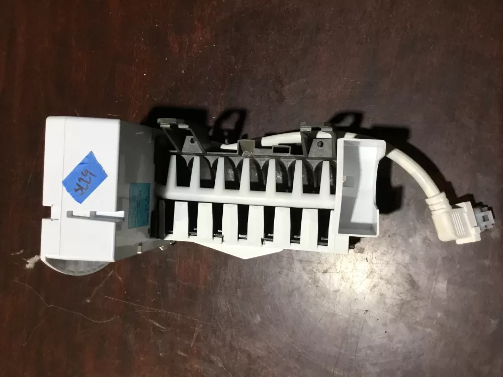 Hotpoint Kenmore WR30X10093 Refrigerator Ice Maker AZ66052 | Sl29