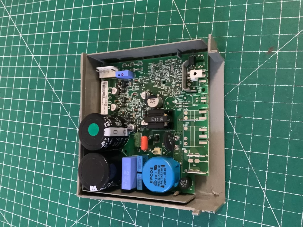 519301021 VCC3 1156 03A 02 EMBRACO REFRIGERATOR INVERTER BOARD AZ199038 | NR2774