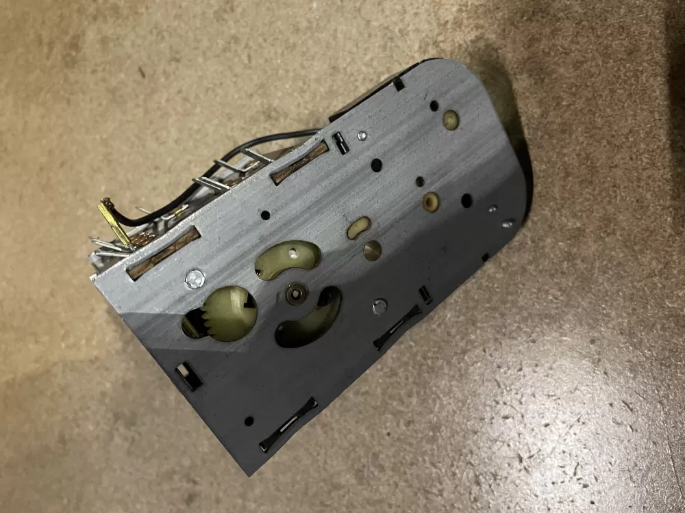 Maytag 2-05636 Washer Timer Control AZ26589 | KM113