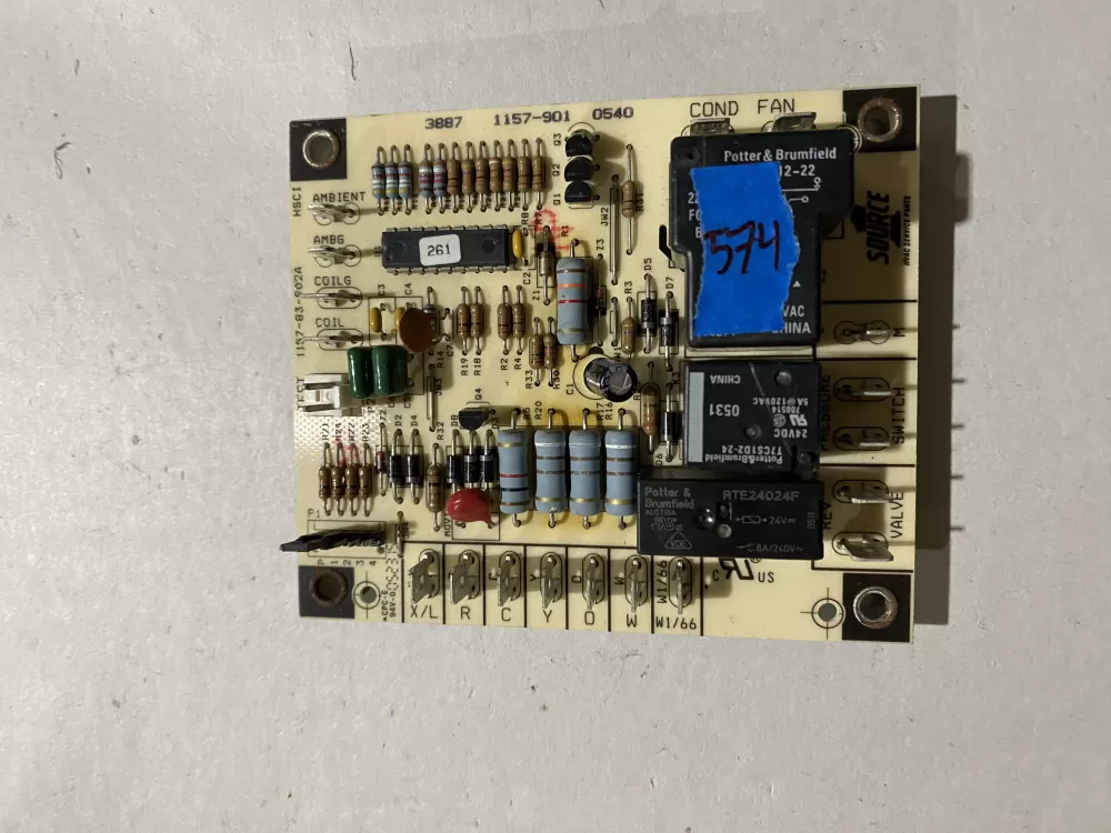 York 1157 83 902A 902 67297 Source One Control Board AZ193720 | BK574