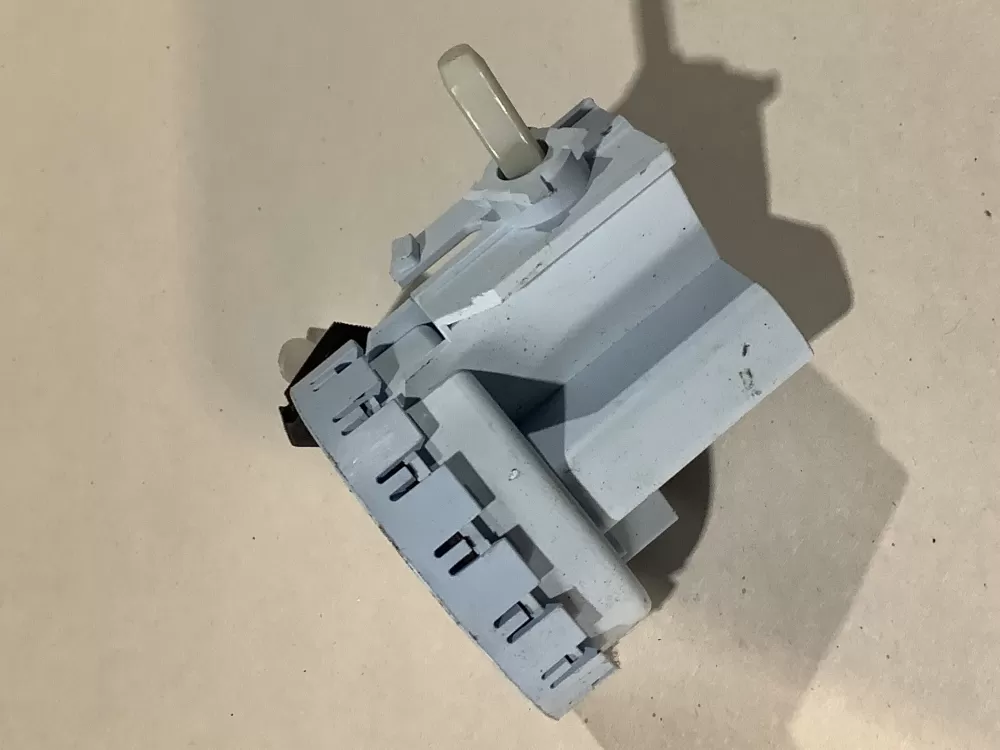 Roper WPW10450959 Washer Inglis Water Pressure Level Switch AZ103825 | Sl37