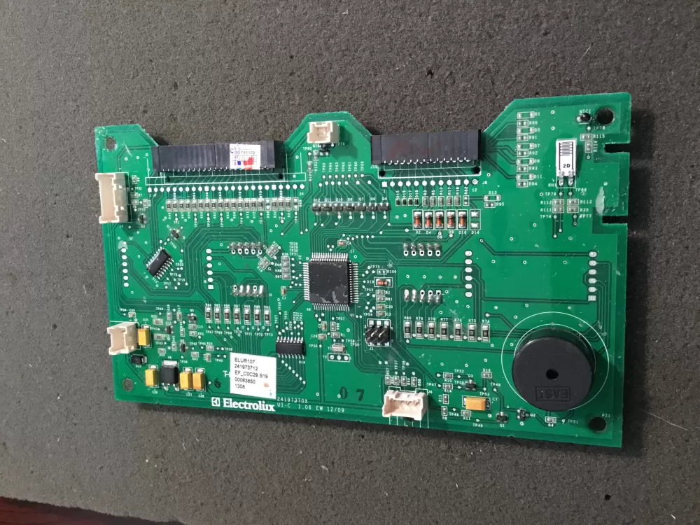 Frigidaire 241973712 User Control and Display Board AZ100029 | NR131