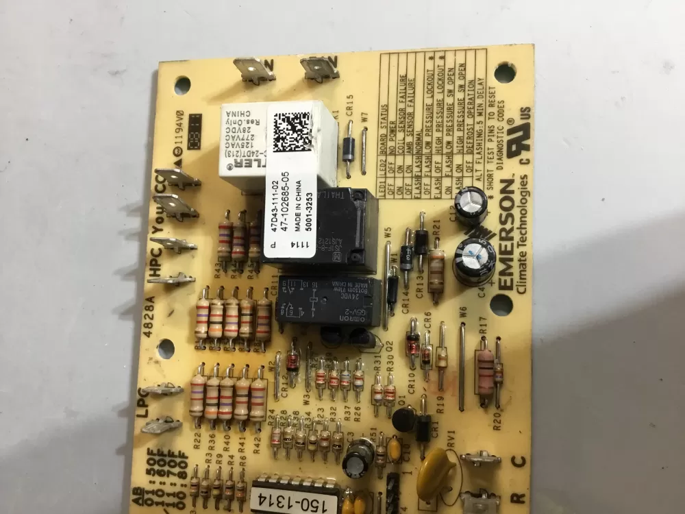 Emerson 47 102685 05 47d43 111 02  d43 Control Board  AZ109328 | BG165