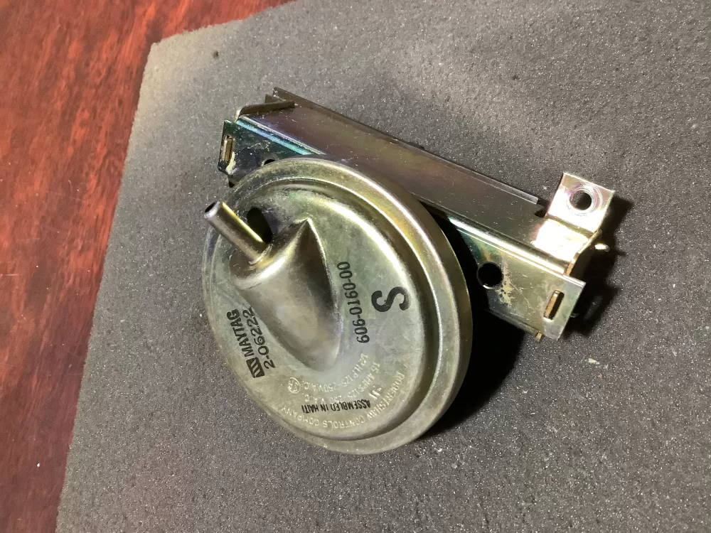 Maytag 606-0160-00 Washer Water Level Pressure Switch