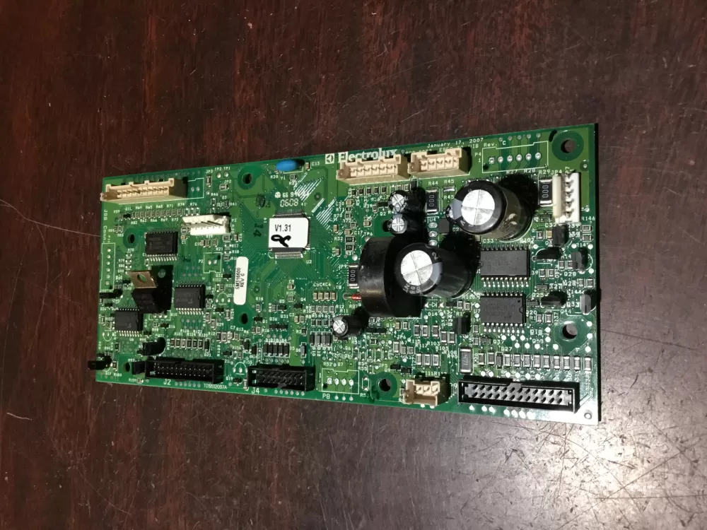 Electrolux 316516610 316576410 PD00037846 Range Control Board AZ72080 | NR1833