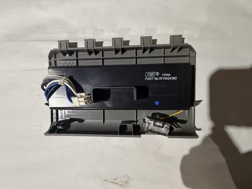 Whirlpool W10424360 Refrigerator Ice & Water Control Assembly AZ220854 | KM1211