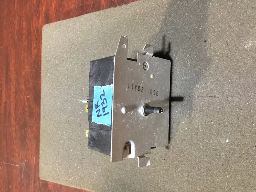 Hotpoint General Electric WE4M364 WE4M533 PS8690648 Dryer Timer AZ75511 | NR1932
