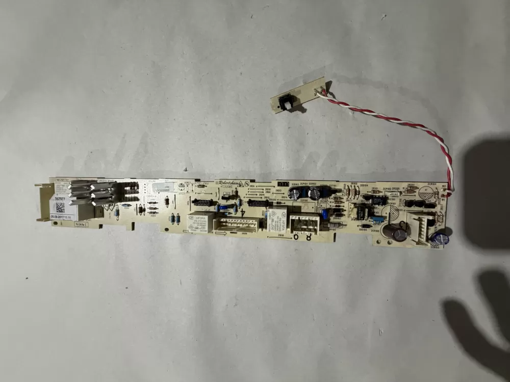 GE 475650BC  WB27K10048 1024920669 Oven Control Board