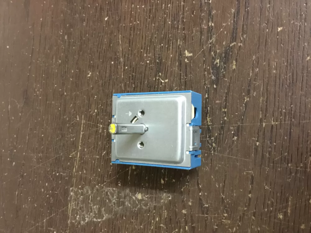 Samsung DG44-01007C AP7031848 Range Infinite Switch AZ14796 | NR557