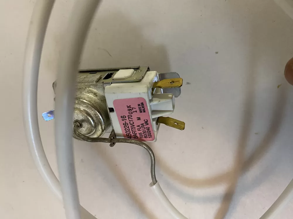 Whirlpool Maytag 450226-16 Refrigerator Thermostat AZ120575 | BK2218