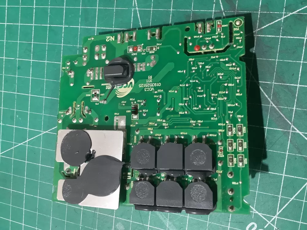 Frigidaire  GE 219326005 0193525079 Refrigerator Control Board