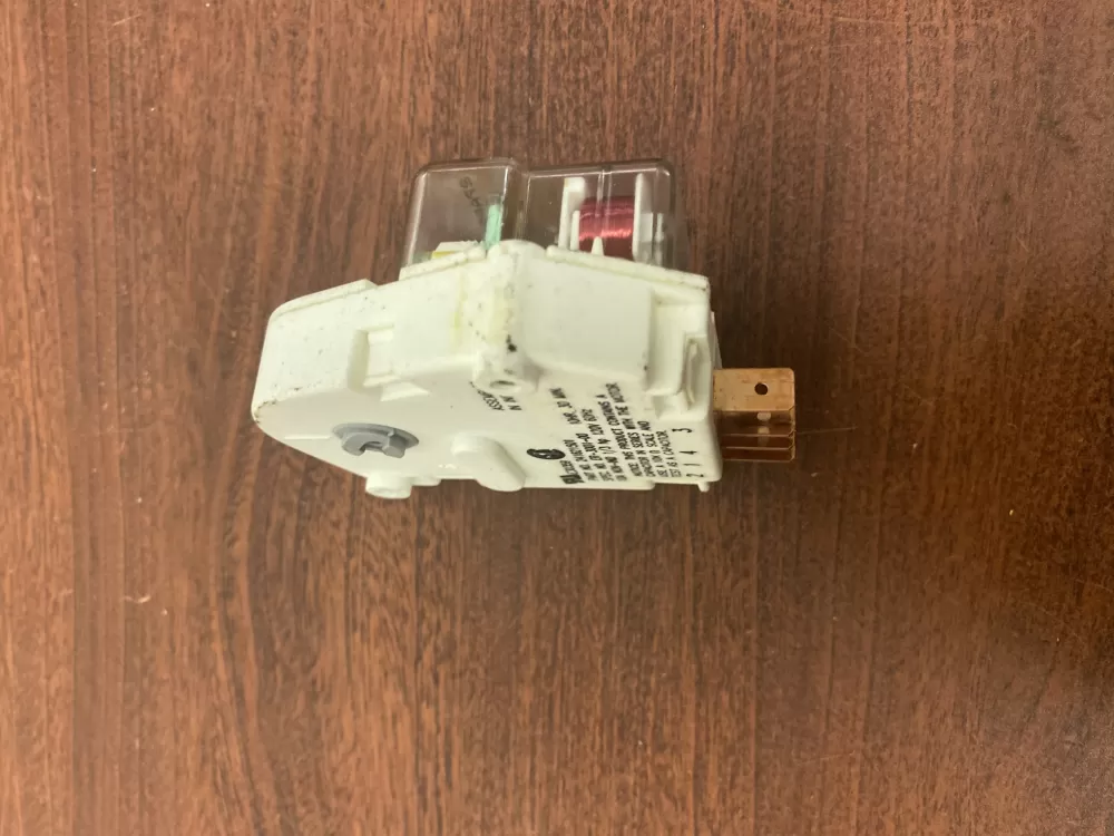 Frigidaire Kenmore AP2111929 12762 Refrigerator Defrost Timer AZ41043 | BK1716