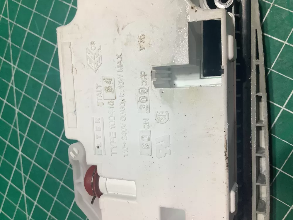 Maytag  GE 10041864 Dishwasher Soap Dispenser Cascade