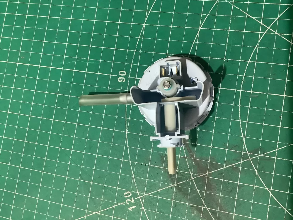 Inglis  Roper  Whirlpool AH3651339 EAP3651339 PS3651339 W10450959 WPW10450959 Washer Inglis Water Pressure Level Switch