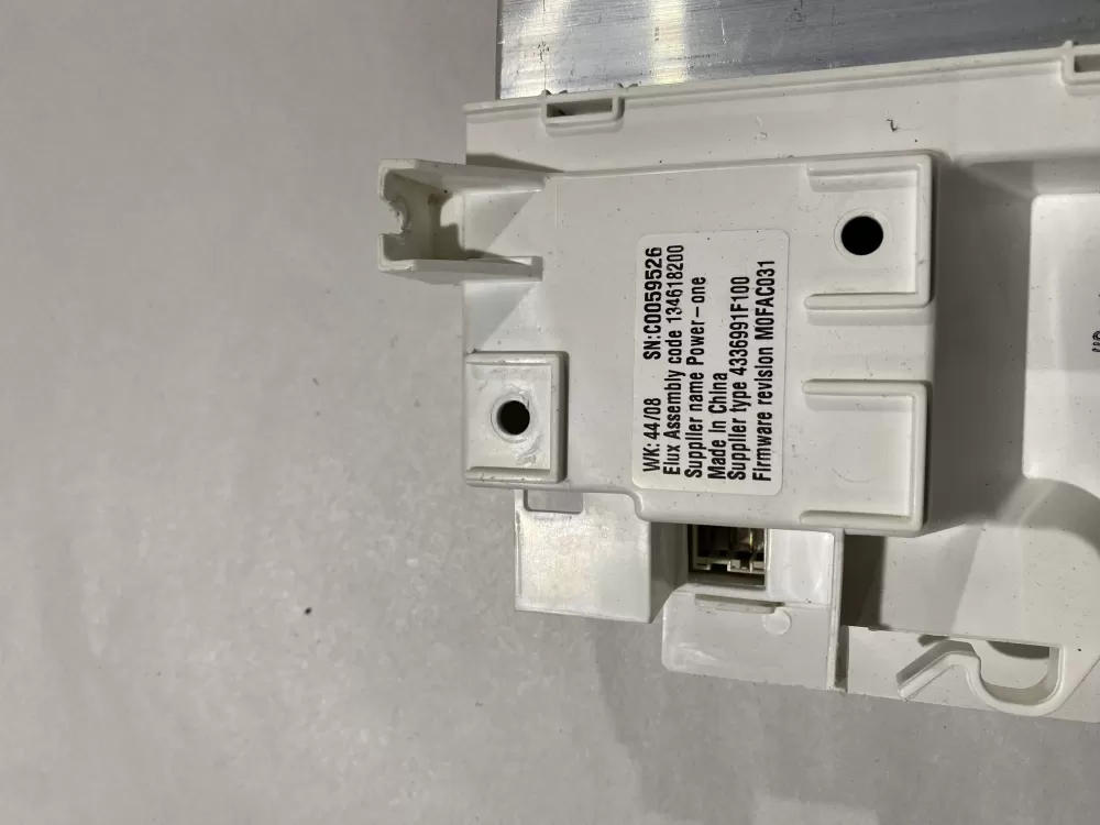 Frigidaire 134618200 5304504715 Washer Control Board AZ152135 | BKV786