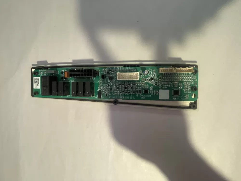GE 197D8537G011  1107005370011 Refrigerator Control Board