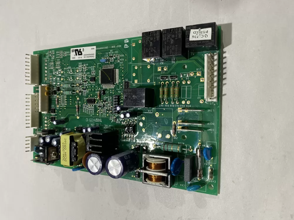 GE WR55X10968 225D4204G003 Refrigerator Main Control Board AZ152987 | BK77