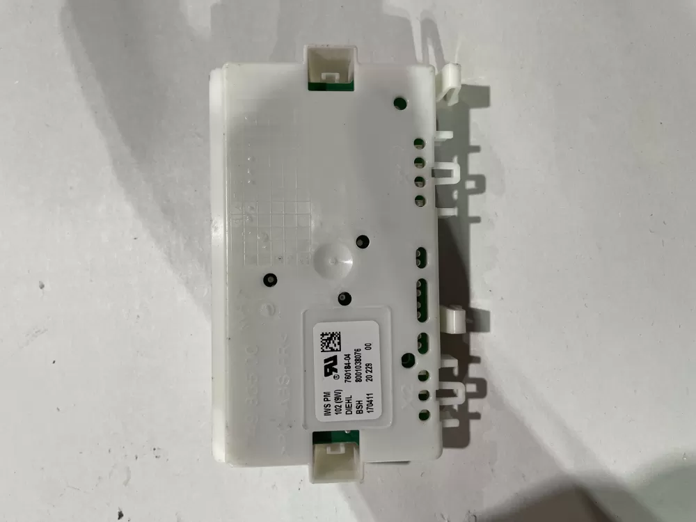 Bosch  Thermador 8001038076  760184-04 Refrigerator Control Board