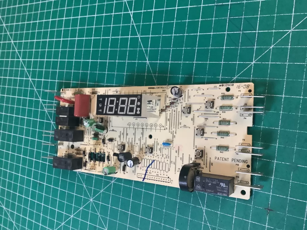 White Rodgers  Rheem  Ruud 9-698-3  Range Control Board