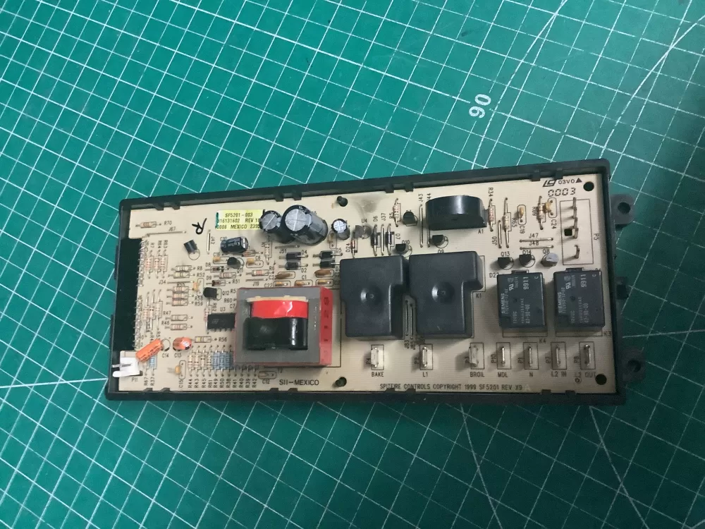 Frigidaire Range 316131602 Main Control Board AZ209561 | AR1617