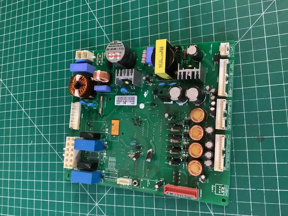 LG Kenmore EBR65002714 Refrigerator Control Board AZ184781 | NR2671