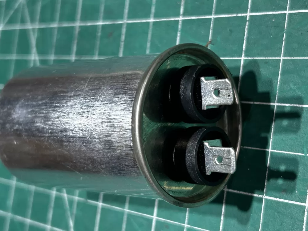 LG Kenmore EN60252 1 Refrigerator Capacitor AZ161281 | Sl234