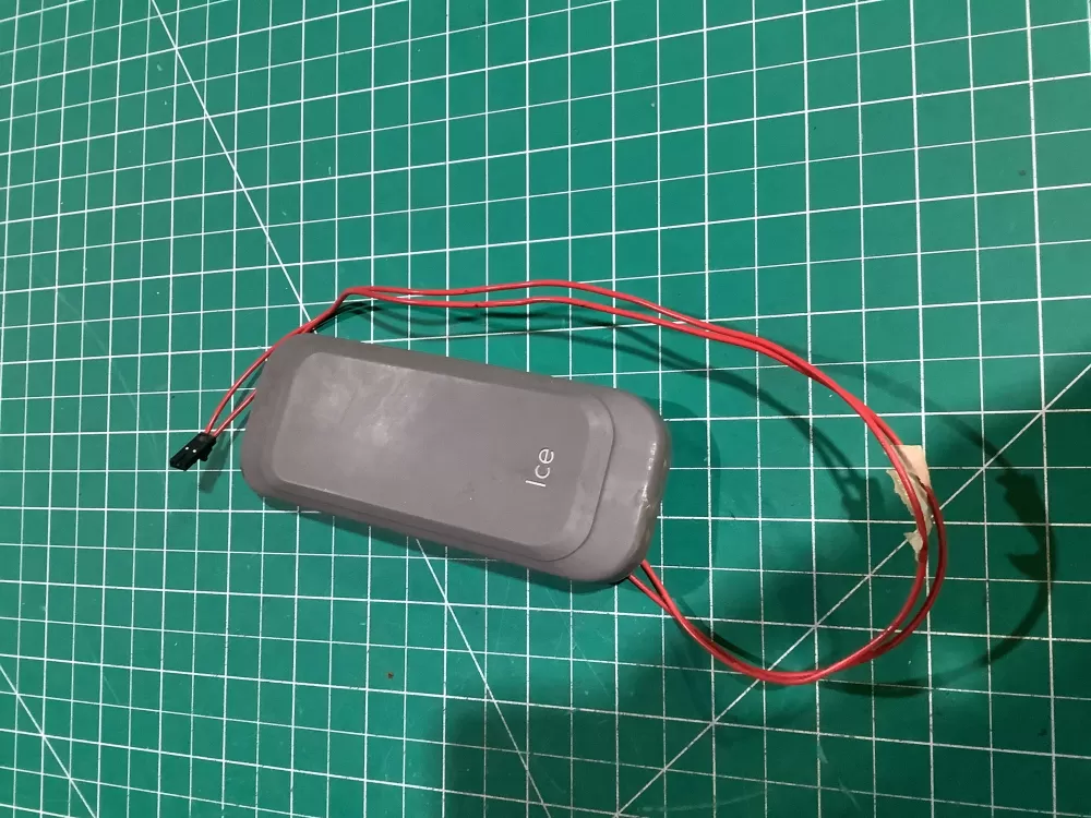 Whirlpool 2305307 Refrigerator Dispenser Actuator Pad AZ144328 | NR2429