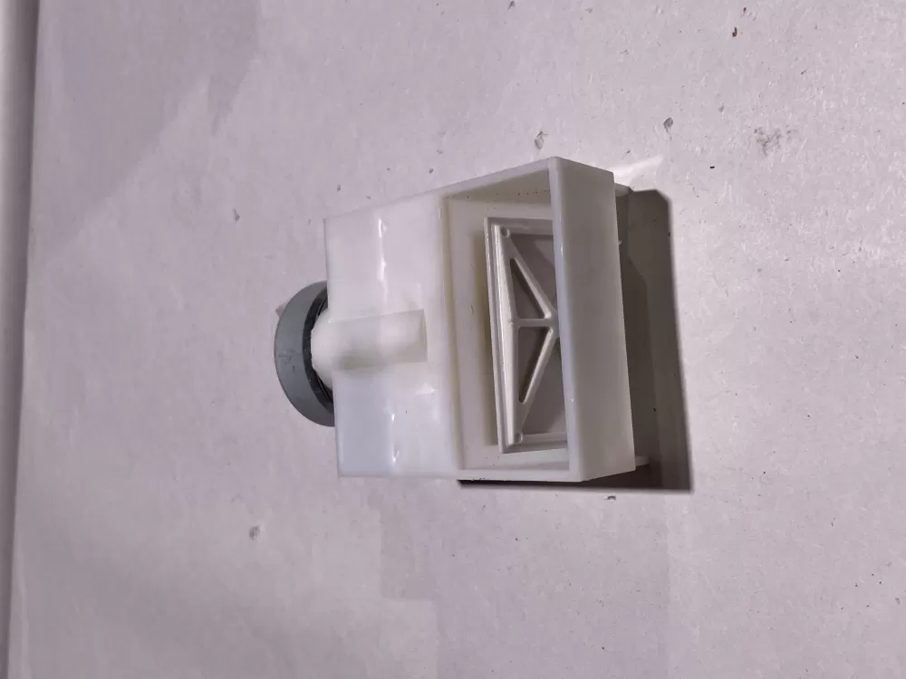 Frigidaire  Gibson  Kenmore  White Westinghouse 240521106 240521107 241546902 241600902 Refrigerator Damper