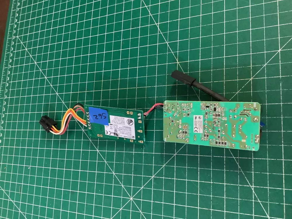 Whirlpool W10306786 Refrigerator LED Inverter Board Box AZ192304 | NR562