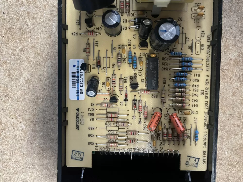 Frigidaire 316418200 316557100 316557115 Range Control Board AZ23061 | KM1516