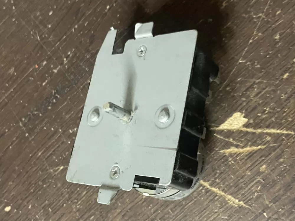 GE 572D520P014 WE4M260 Dryer Timer AZ47660 | Wm686