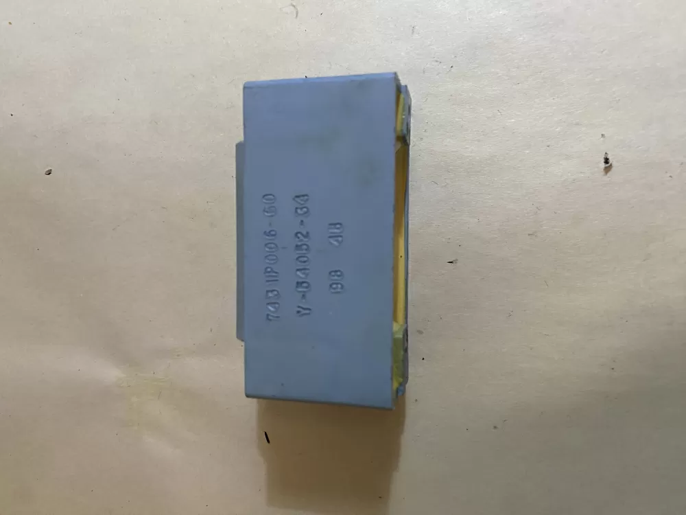 Maytag  Jenn-Air 7431P006-60 Range Jenn Air Burner Spark Module