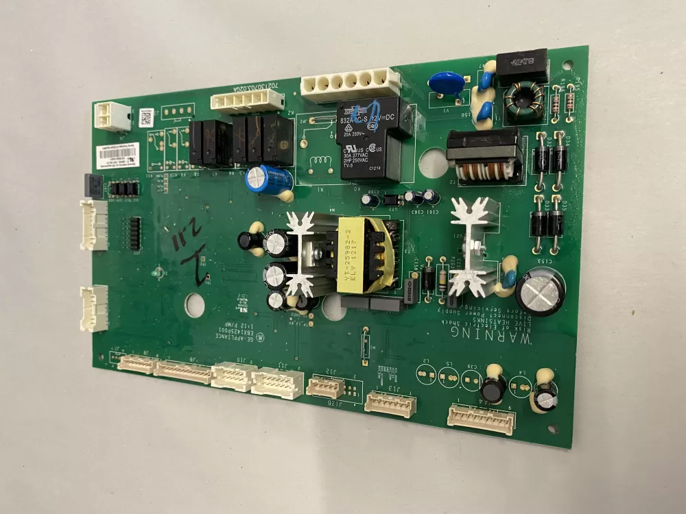 GE  Hotpoint 197D8502G503 EBX1425P001 Refrigerator Control Board