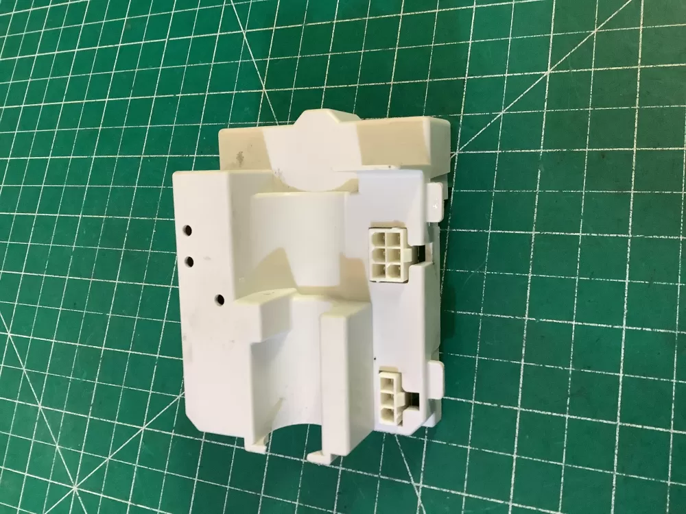 100-01412-06 Invensys Refrigerator water valve 100-01412-06 AZ190415 | NR2119