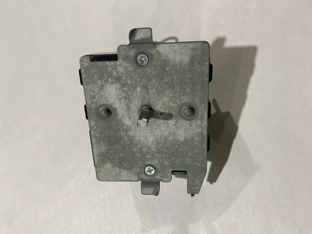 GE Whirlpool 572D520P027 Dryer Timer AZ151415 | BK2084