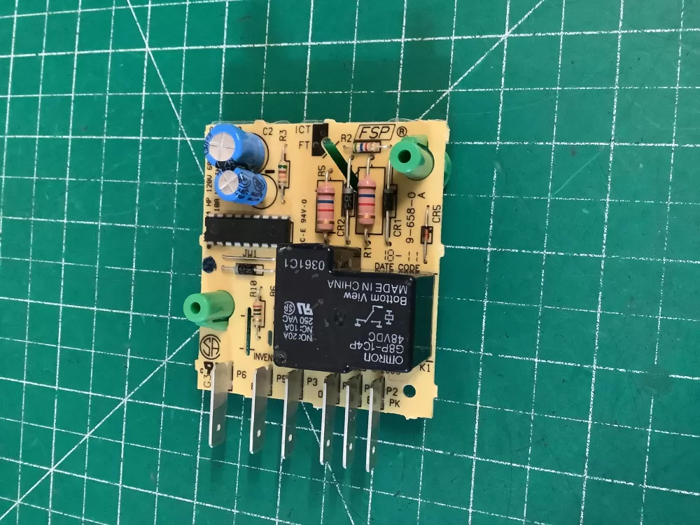 Whirlpool 2303825C Refrigerator Control Board