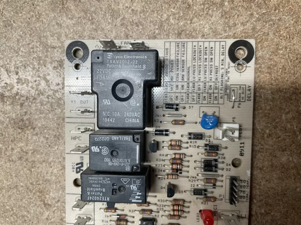 Rheem Bryant 47-102684-08 Control Board Carier 1157-121 AZ15575 | KM960