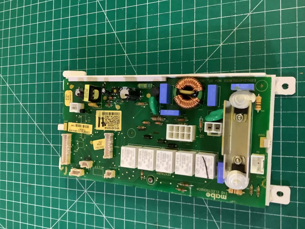 GE  Hotpoint WCC101K  234D2417G001R001 Washer Control Board