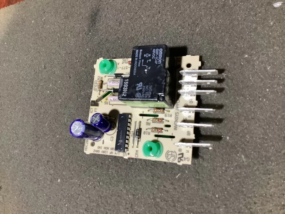 Whirlpool Kenmore 4388931 2303825 Refrigerator Control Board AZ128324 | NR2314