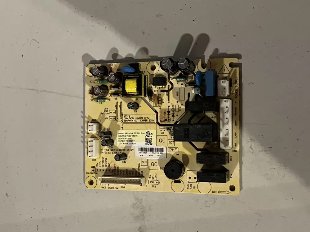 Electrolux  A02710601 Refrigerator 