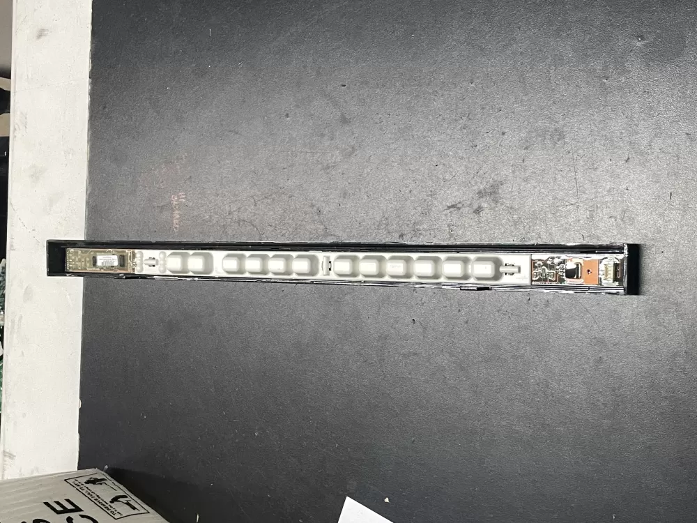 Whirlpool  KitchenAid WPW10117977  AP6015270  W10117977  814300149  4440588  PS11748545 Dishwasher Control Panel