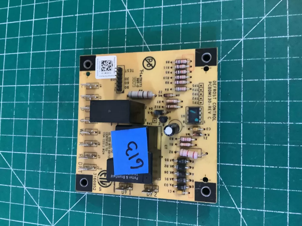 Goodman Amana PCBFM131 Furnace Control Board 31669521 AZ192121 | NR613