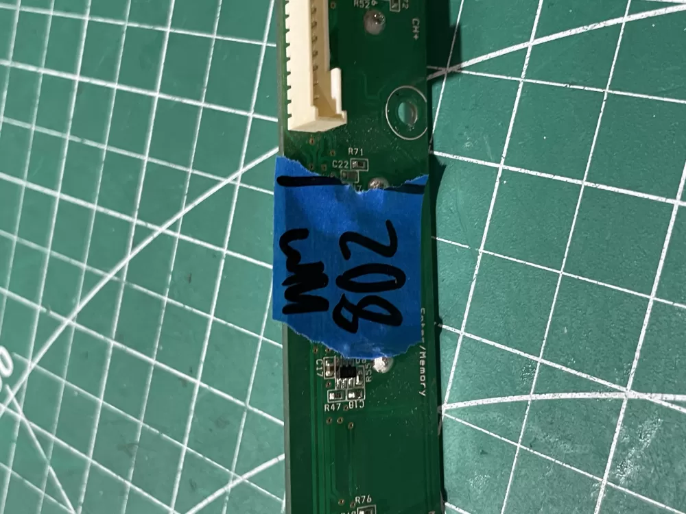 LG Model Refrigerator HD LCD TV WeatherPlus Information Center AZ190045 | Wm802