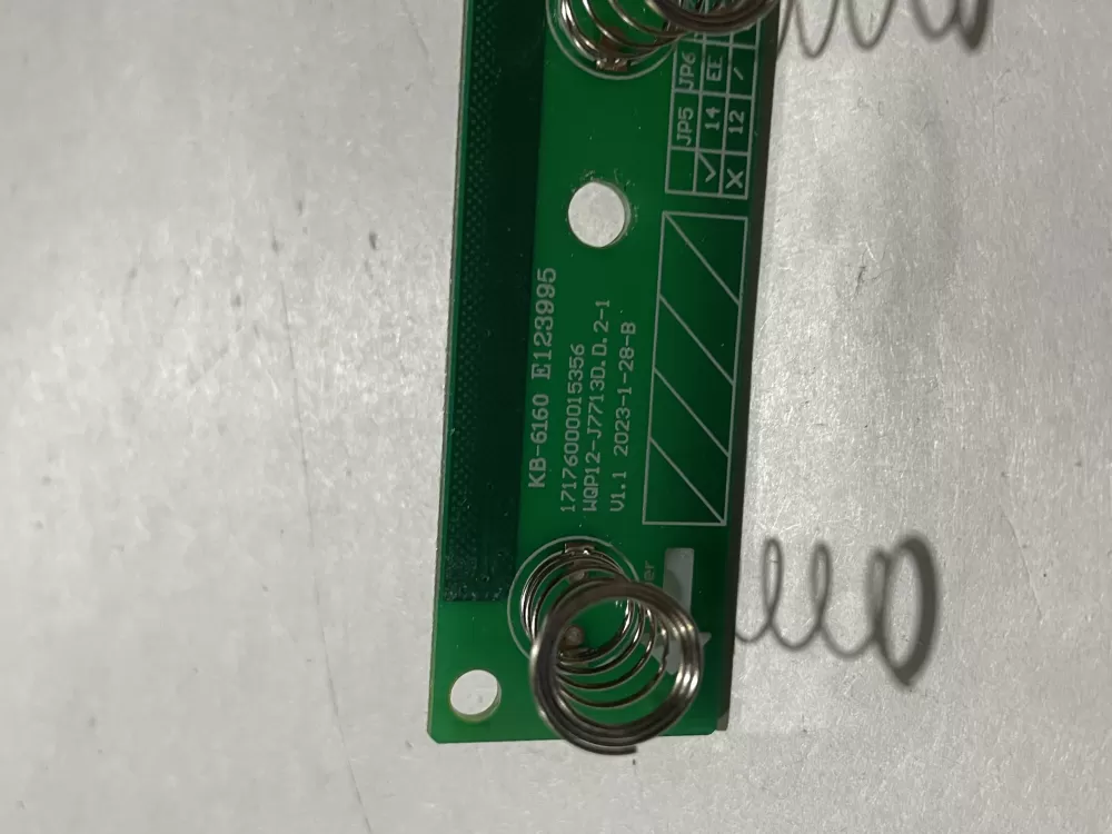 Insignia Refrigerator Control Board 111020103600 AZ189431 | Wm667