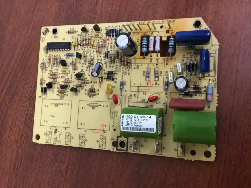 Whirlpool  Maytag  Jenn-Air  Amana 100-01323-14  WPW10511278  AP6022501  W10511278  3021091  PS11755834 Oven Spark Module Control Board