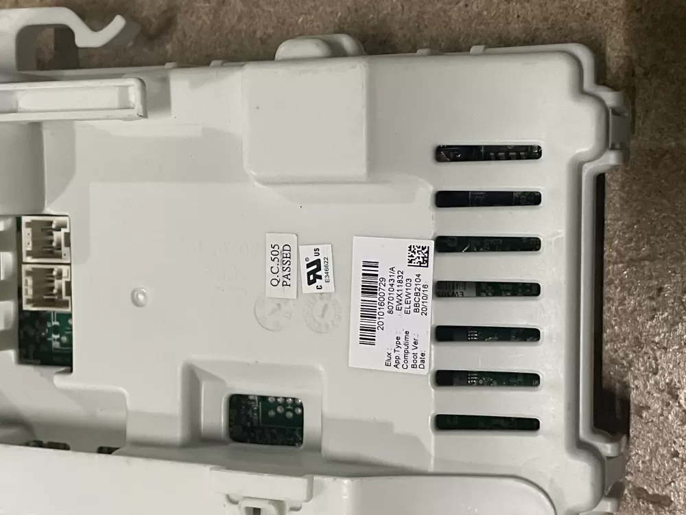 Electrolux 807010431 Washer Control Board AZ26399 | KM134
