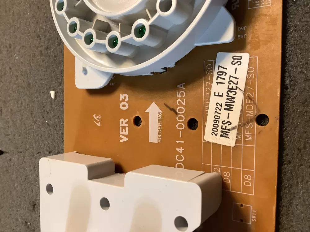 Samsung DC92-00124A MFS-MW3E27-S0LF Washer Control Board AZ119652 | NR2197